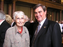 Mádl Dalma asszony a HANGYA elnökével